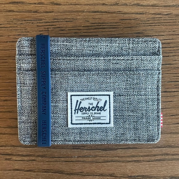 NWT Herschel Charlie Wallet - Picture 1 of 4